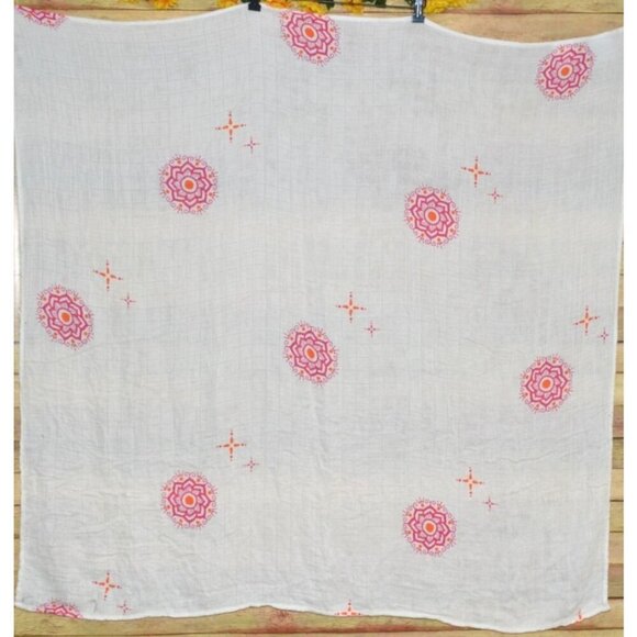 Aden + Anais Mandala Print Baby Swaddle Blanket Orange Pink White Bamboo Gauzy - Picture 1 of 7